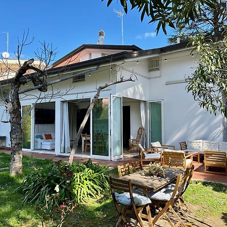 Appartamenti Villa Renata リッチョーネ エクステリア 写真