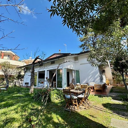 Appartamenti Villa Renata リッチョーネ エクステリア 写真